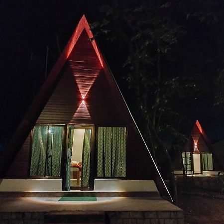 Manas Nature Hut Hotel Jyoti Gaon Exterior foto