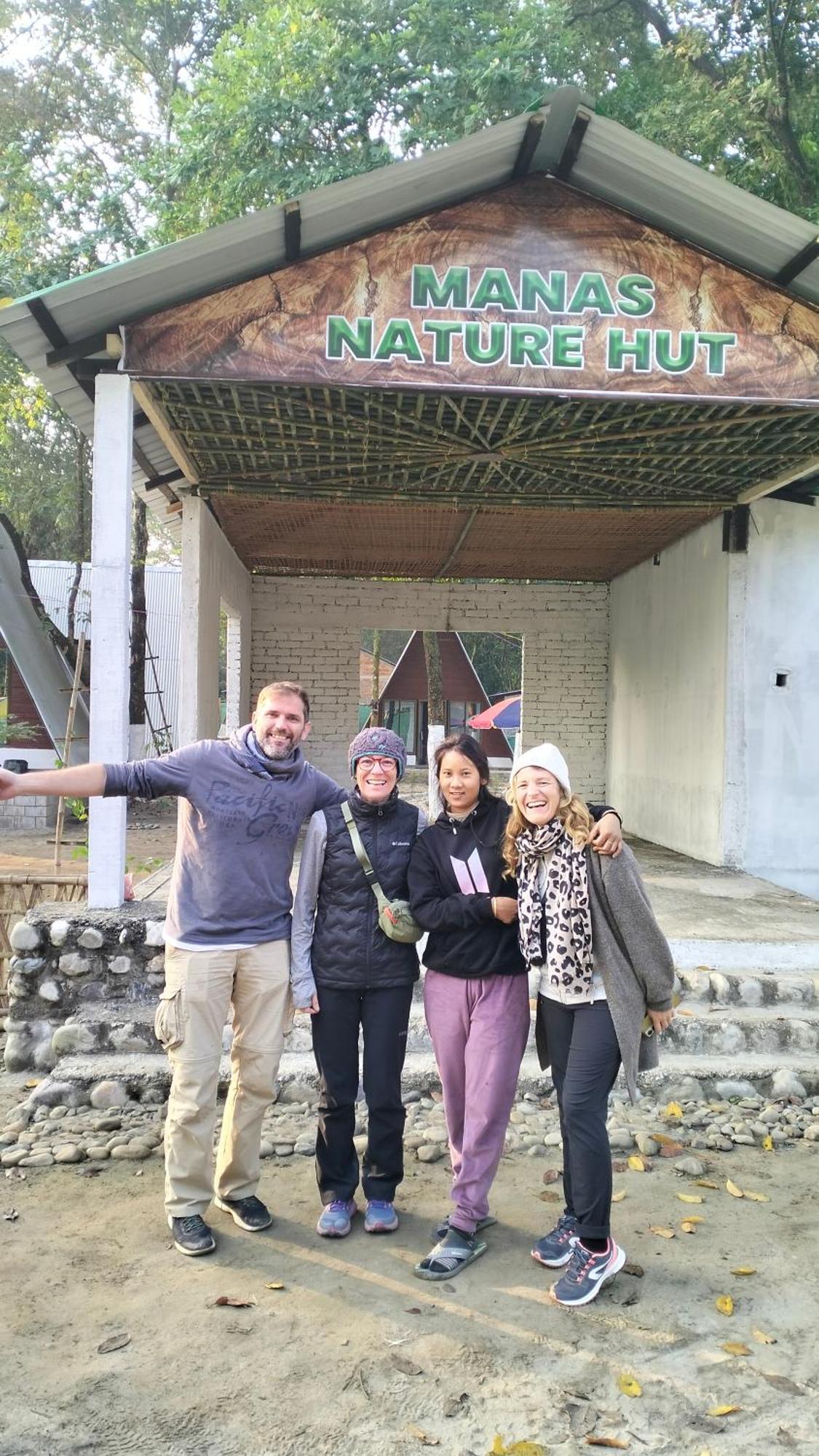 Manas Nature Hut Hotel Jyoti Gaon Exterior foto